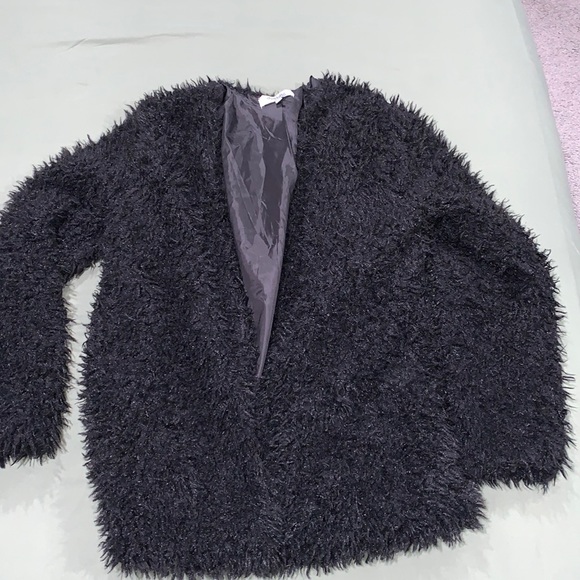 Fuzzy jacket - Picture 1 of 4